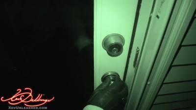 XevUnleashed Home Invader Makes Me Give A BlowJob GAYME