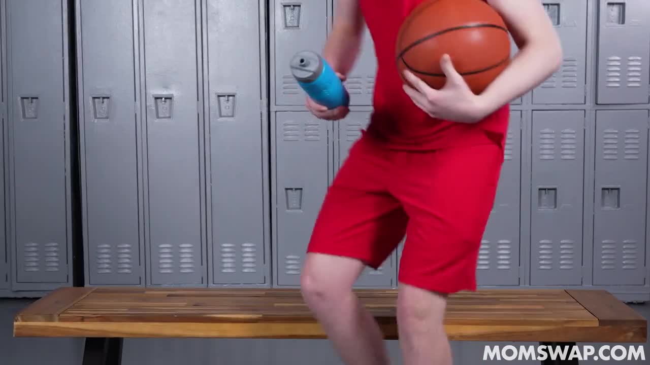 MomSwap Madison Blaze And Daya Dare Balls Out Swap WRB - Porn video | ePornXXX