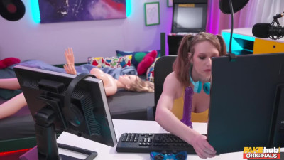 FakehubOriginals Gina Snow