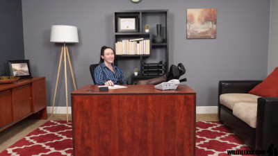 WillTile Raven Vice Bad Employee Company Time