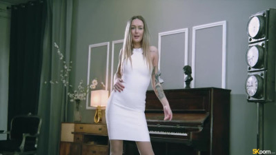 KPorn Elena Lux